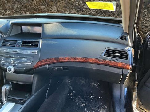 Used 2011 Honda Crosstour EX-L image 15