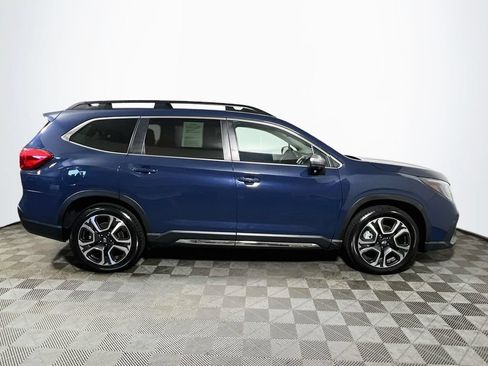 Used 2023 Subaru Ascent Limited w/ Technology Package AWD/4WD image 8