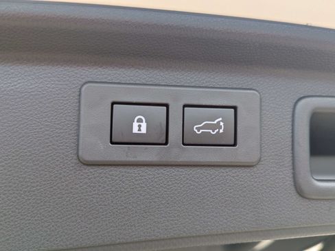Certified 2023 Subaru Forester Touring AWD/4WD image 14