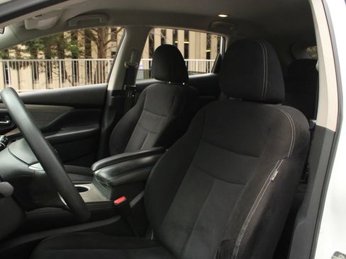 Used 2018 Nissan Murano S w/ Cargo Package FWD image 15