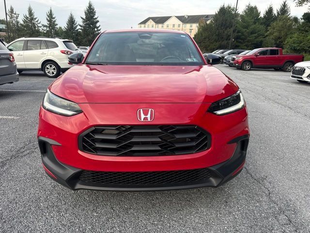 Used 2025 Honda HR-V Sport image 2