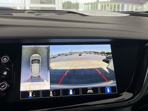 Used 2023 Buick Envision Avenir AWD/4WD image 15
