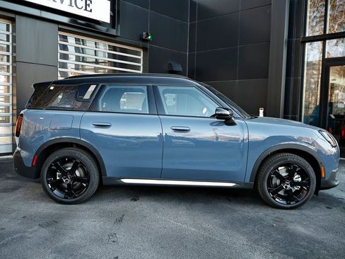 New 2026 MINI Cooper Countryman SE image 4