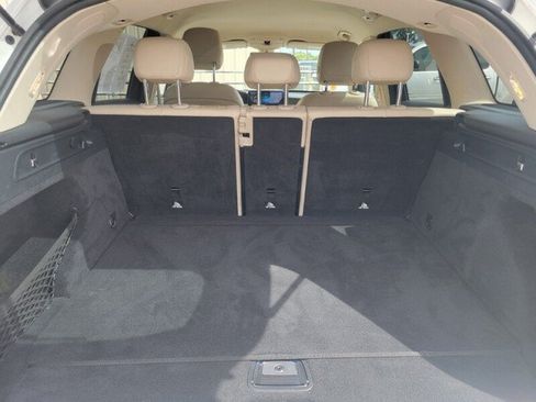 Used 2020 Mercedes-Benz GLC 300 image 6