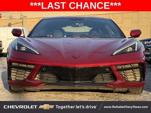 Used 2021 Chevrolet Corvette Stingray Preferred Cpe w/ 2LT RWD image 3