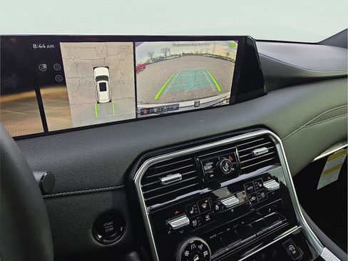 New 2026 Nissan Armada Platinum image 18