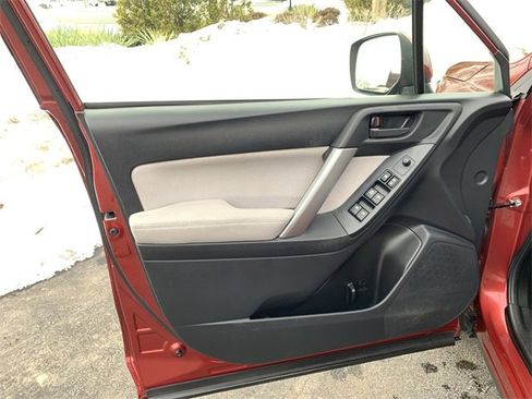 Used 2015 Subaru Forester 2.5i Premium w/ Popular Package #1 image 17