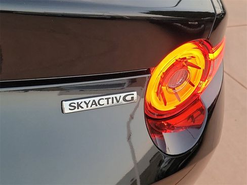 New 2025 MAZDA MX-5 Miata RF Grand Touring image 17