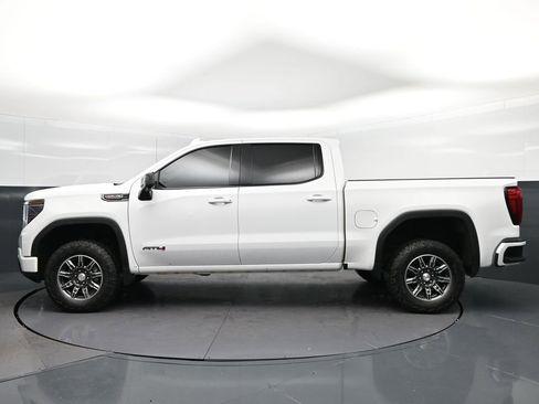 Used 2025 GMC Sierra 1500 AT4 AWD/4WD image 4