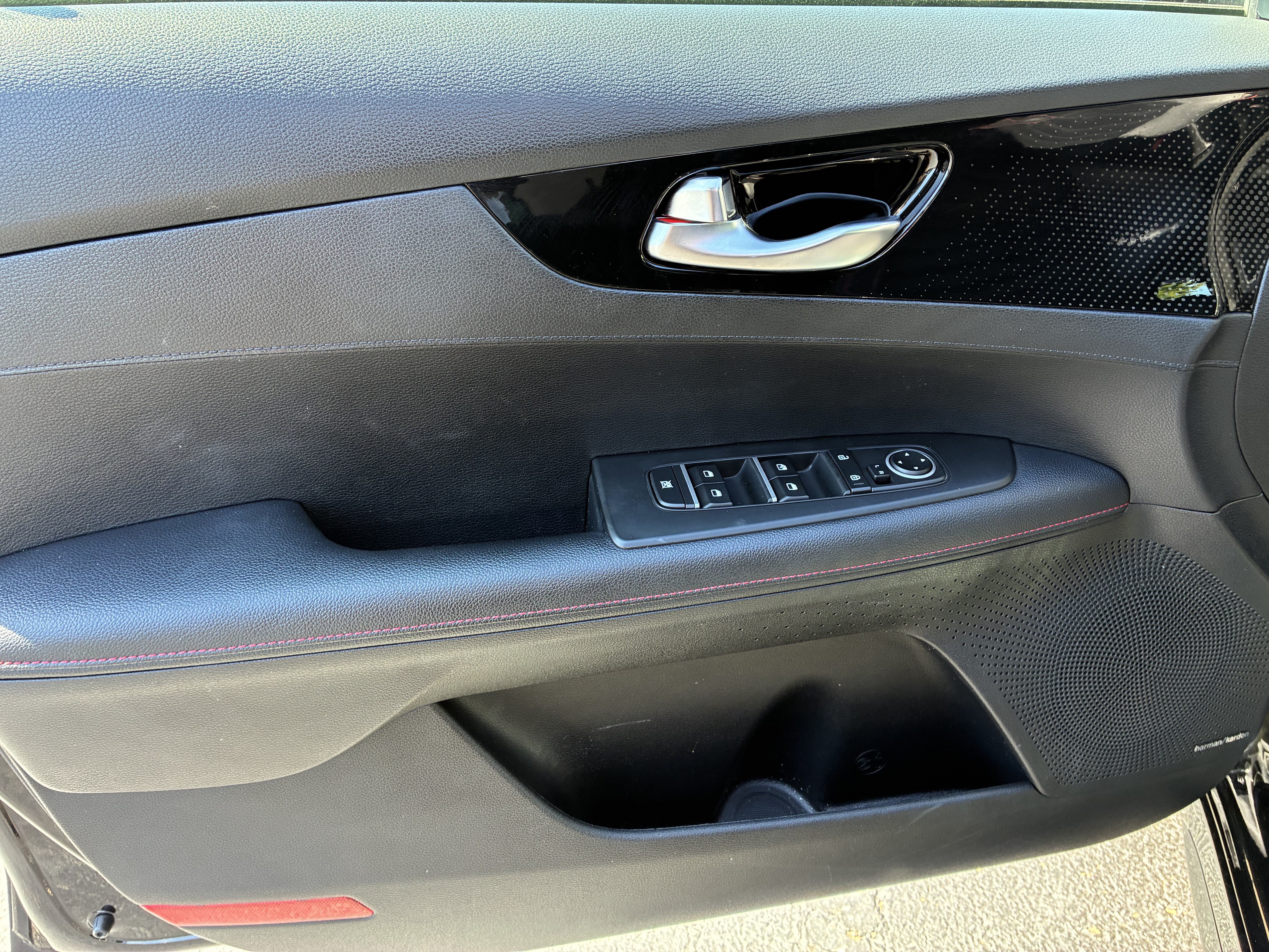 Used 2023 Kia Forte GT w/ GT2 Package FWD image 22