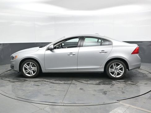 Used 2014 Volvo S60 T5 image 7