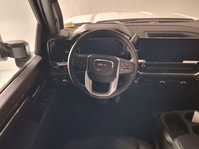 New 2026 GMC Sierra 3500 SLE w/ SLE Value Package AWD/4WD image 12