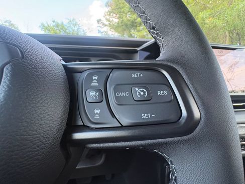 New 2026 Jeep Gladiator Sport AWD/4WD image 31