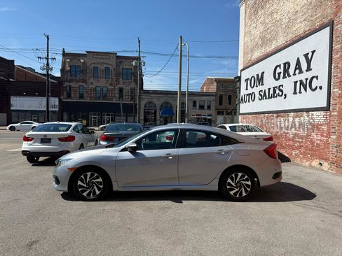 Used 2016 Honda Civic LX image 5