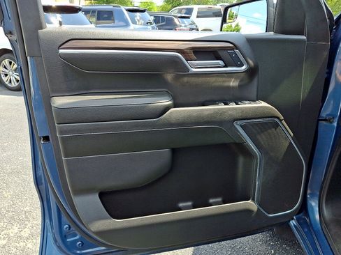 Used 2024 Chevrolet Silverado 1500 LT AWD/4WD image 13