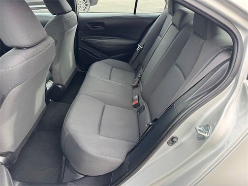 Used 2023 Toyota Corolla LE image 10
