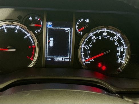 Certified 2022 Toyota 4Runner TRD Sport w/ Technology Package AWD/4WD image 12