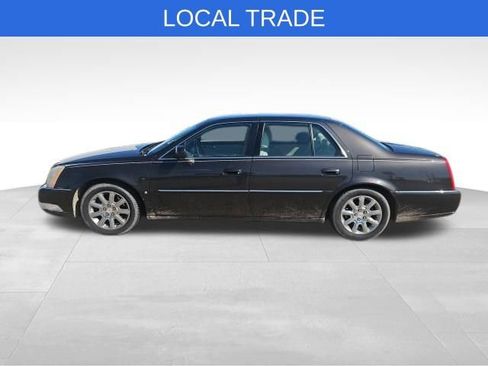 Used 2008 Cadillac DTS FWD image 1