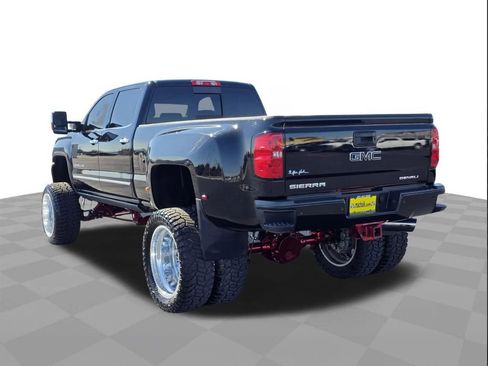 Used 2017 GMC Sierra 3500 Denali w/ Duramax Plus Package image 6