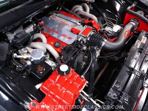 Used 1995 Chevrolet Impala SS RWD image 28