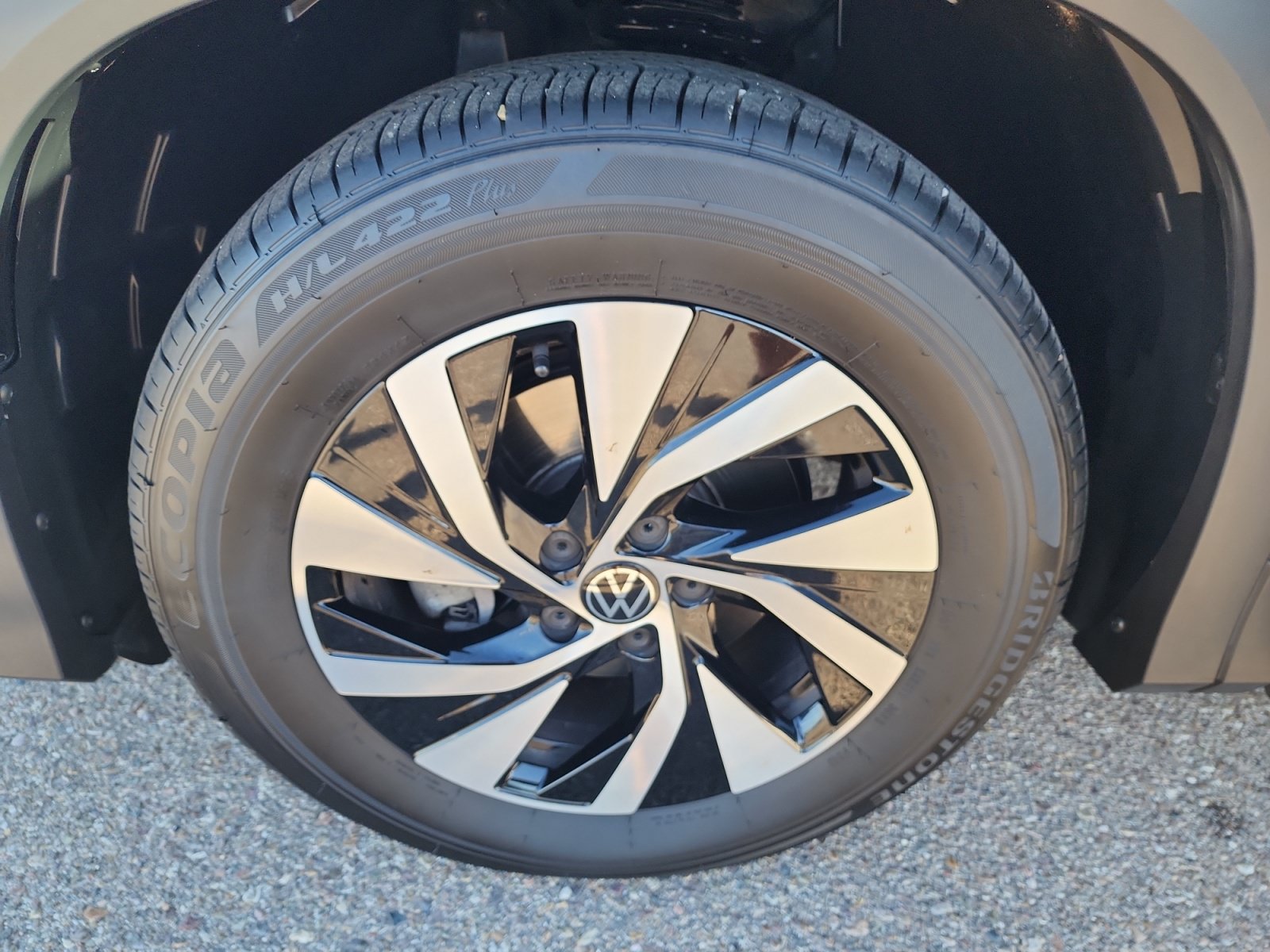 Certified 2026 Volkswagen Tiguan S FWD image 26