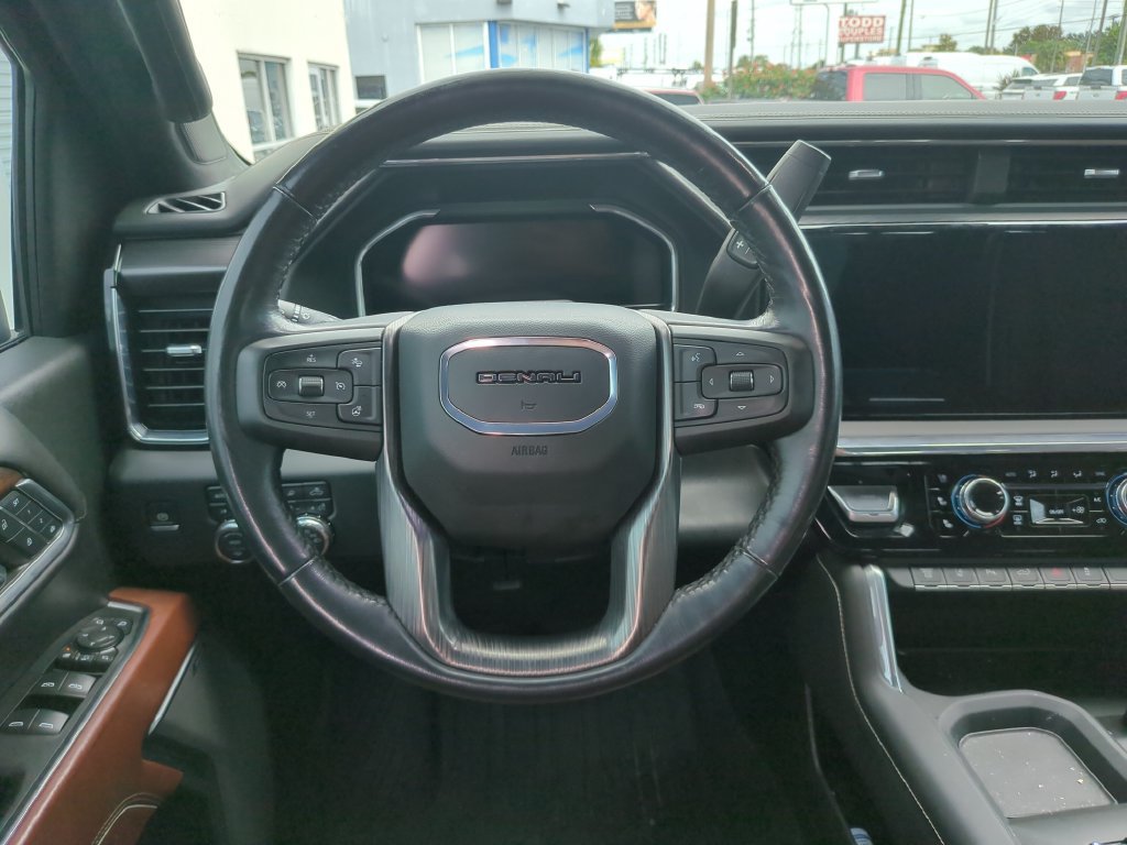 Used 2024 GMC Sierra 2500 Denali Ultimate AWD/4WD image 14