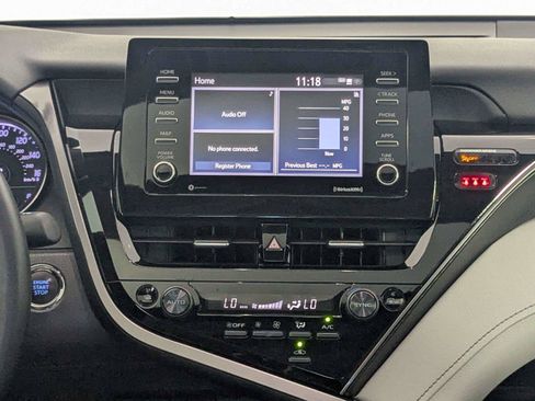 Certified 2022 Toyota Camry SE w/ Convenience Package FWD image 39