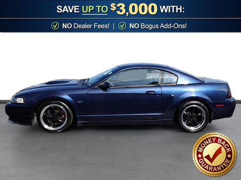 Used 2001 Ford Mustang GT RWD image 2