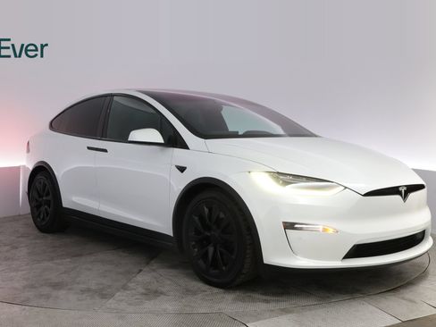 Used 2023 Tesla Model X AWD/4WD image 13