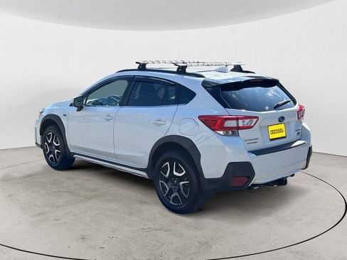 Used 2019 Subaru Crosstrek Hybrid w/ Moonroof Package w/Navigation AWD/4WD image 3