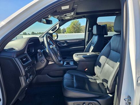 Used 2023 Chevrolet Tahoe RST w/ Luxury Package RWD image 22