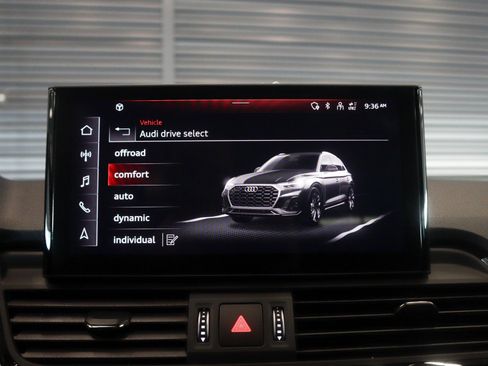 Used 2022 Audi Q5 Premium Plus image 19
