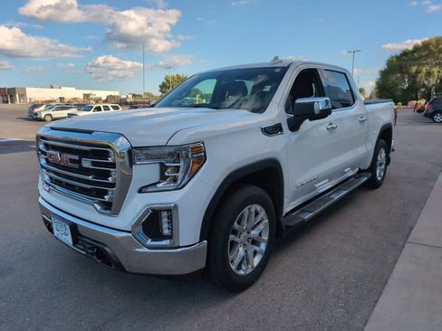 Used 2019 GMC Sierra 1500 SLT w/ SLT Premium Package image 4