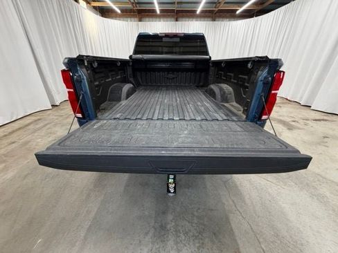 Used 2025 Chevrolet Silverado 2500 LT w/ Trail Boss Package AWD/4WD image 22