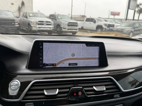 Used 2016 BMW 740i RWD image 34