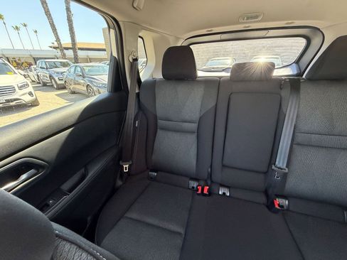Used 2025 Nissan Rogue SV FWD image 41
