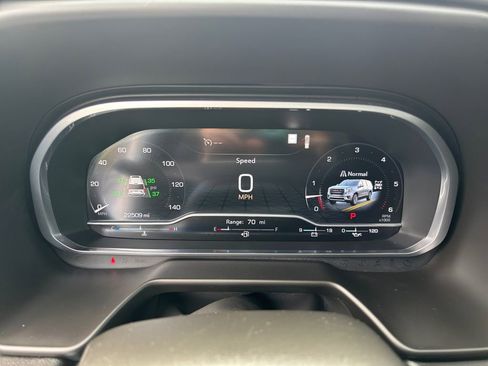 Used 2023 GMC Yukon SLT AWD/4WD image 14