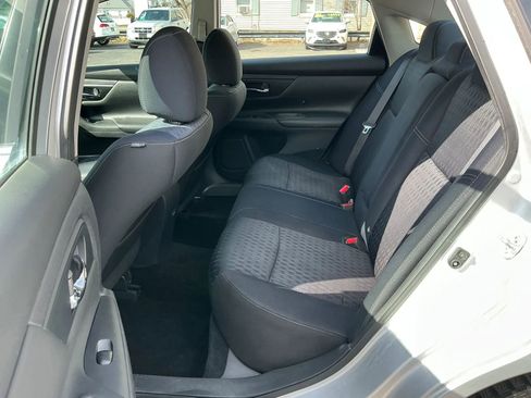 Used 2017 Nissan Altima 2.5 S w/ Power Driver Seat Package FWD image 10