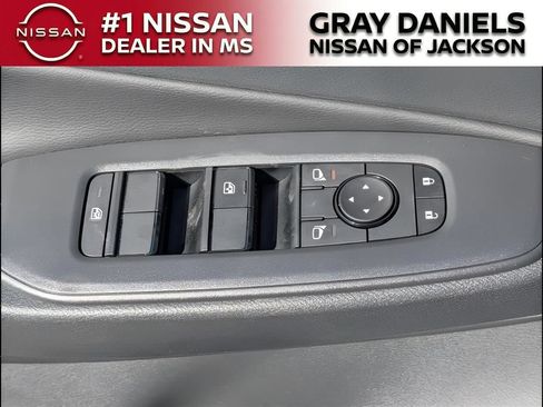 New 2026 Nissan Sentra SV w/ SV Convenience Package FWD image 23