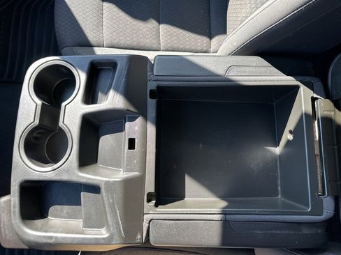 Used 2024 Chevrolet Silverado 2500 Custom w/ Custom Value Package image 15