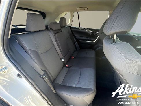 Used 2024 Toyota RAV4 XLE image 20