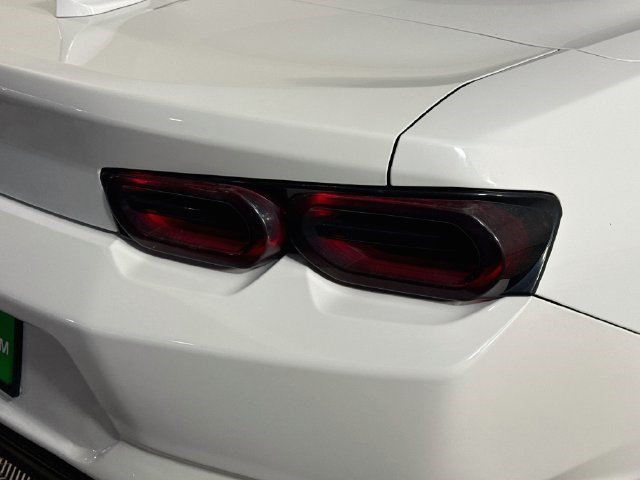 Used 2019 Chevrolet Camaro LT RWD image 31