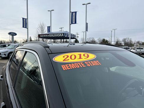 Used 2019 Jeep Compass Latitude w/ Cold Weather Group AWD/4WD image 25