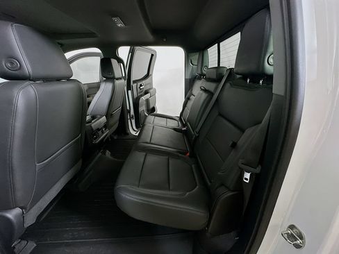 Used 2020 Chevrolet Silverado 1500 LT Trail Boss AWD/4WD image 13