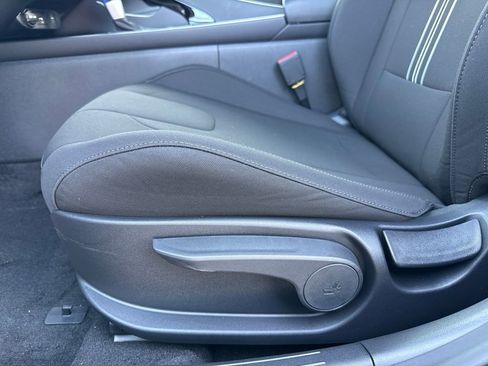 New 2026 Hyundai Elantra SEL Sport image 16