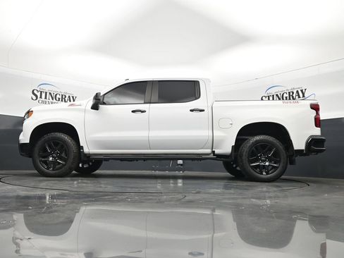 Used 2022 Chevrolet Silverado 1500 LT Trail Boss w/ LPO, Dark Essentials Package AWD/4WD image 29