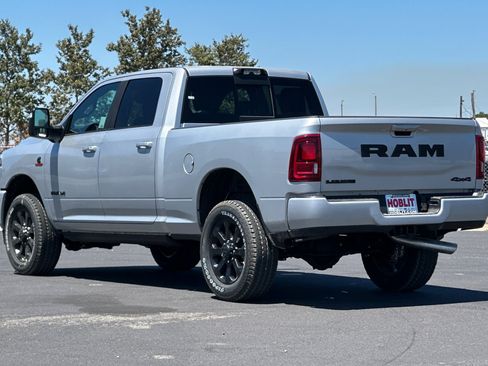New 2026 RAM 2500 Laramie AWD/4WD image 5