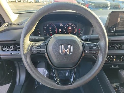 Used 2023 Honda Accord LX image 19