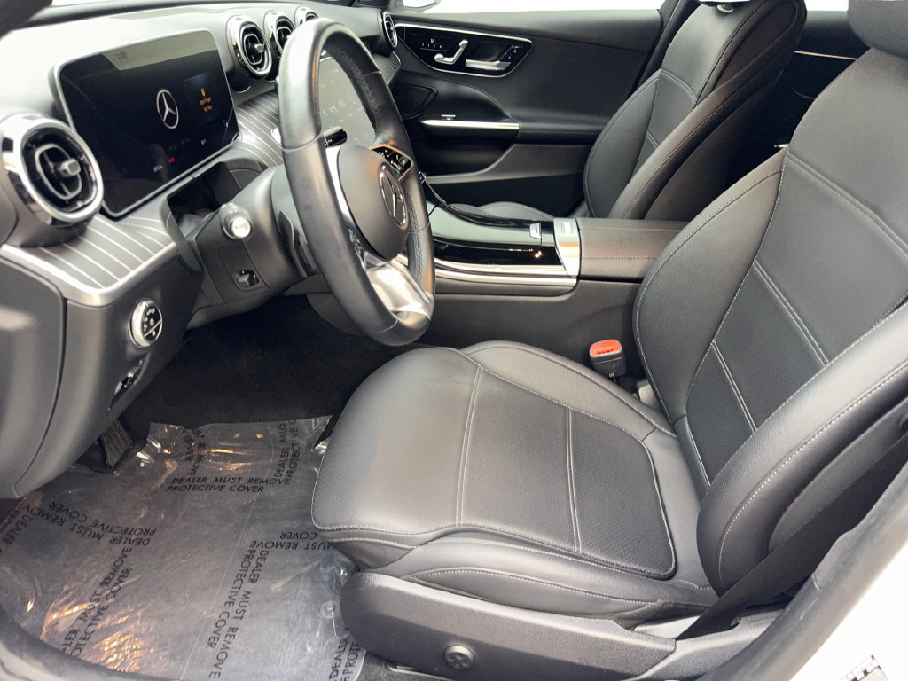 Used 2023 Mercedes-Benz C 300 Sedan image 27
