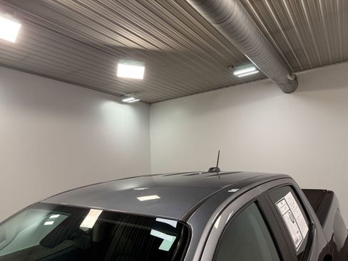 Used 2022 GMC Canyon AT4 image 45